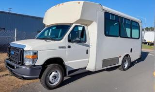 2012 Ford E-450
