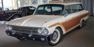 1961 Ford Country Sedan