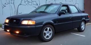 1992 Ford Tempo
